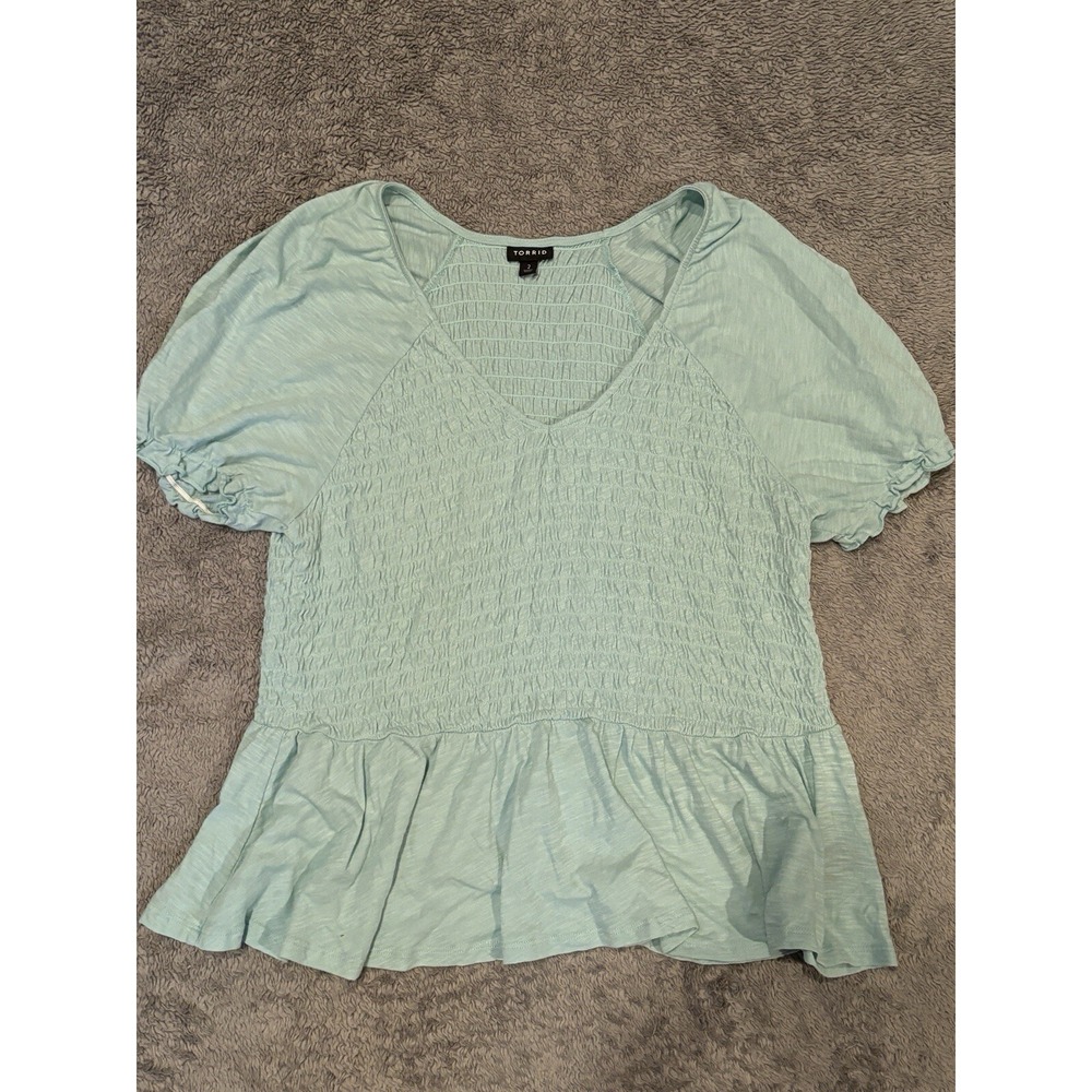 Torrid V-Neck Top Womens 2 Ruffle Smocked Bodice Turquoise Blouse Short Sleeve